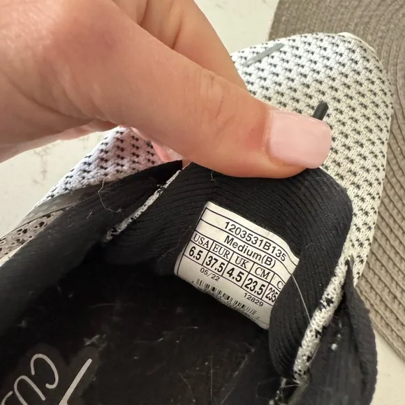 Brooks adrenaline gts 22 women - Picture 2 of 6